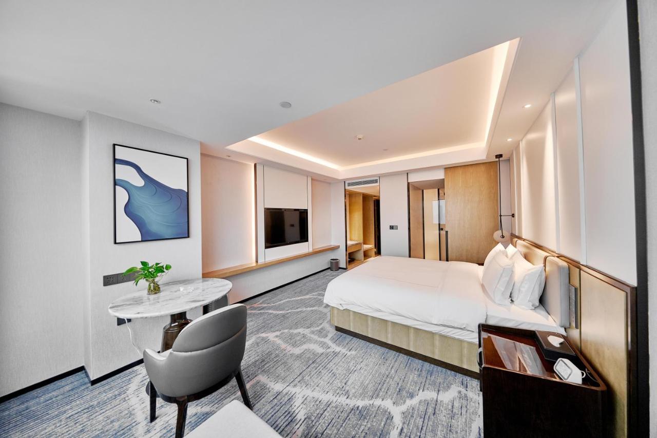 Shu Guang International Hotel Нанкин Экстерьер фото