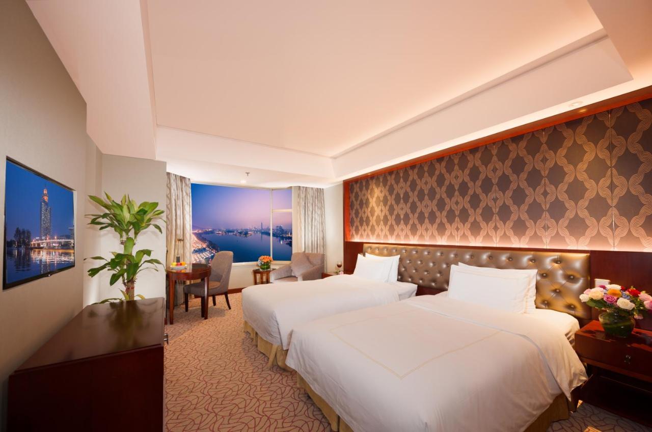 Shu Guang International Hotel Нанкин Экстерьер фото