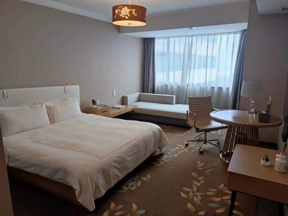Shu Guang International Hotel Нанкин Экстерьер фото