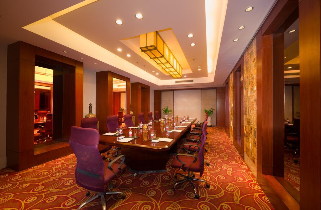 Shu Guang International Hotel Нанкин Экстерьер фото